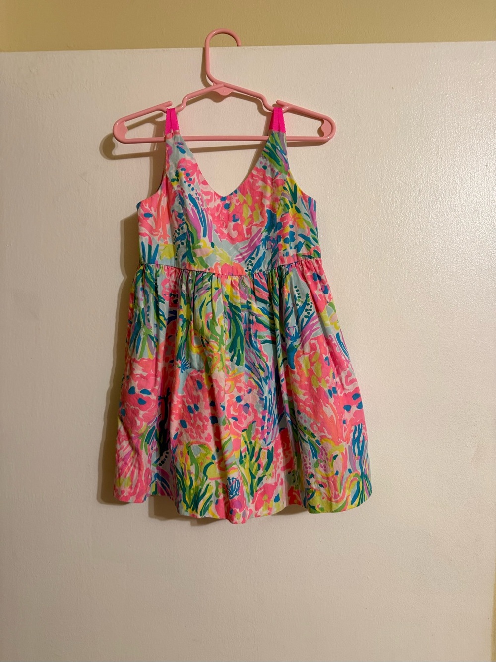Lilly Pulitzer Dress Neon Print Fan Sea Pants Rue Cotton Dress
Girls Size 4